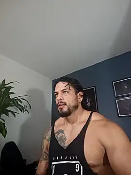 Snapshot of SilvaBranko chatting on 11-05-25, 10:10 SilvaBranko online show from 11-05-25, 10:10