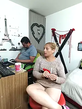 hotandfierylatinos2023 online show from 10-16-25, 09:49