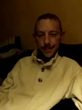 Snapshot of elmerfuddin87 chatting on 10-17-25, 05:54 elmerfuddin87 online show from 10-17-25, 05:54