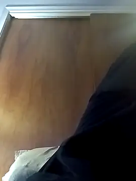 Snapshot of elmerfuddin87 chatting on 12-05-25, 02:36 elmerfuddin87 online show from 12-05-25, 02:36