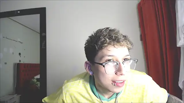  Thomas hot  online show from 12-22-24, 11:20