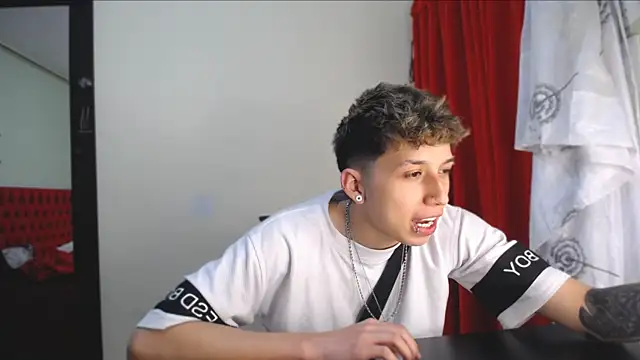  Thomas hot  online show from 01-07-25, 11:03