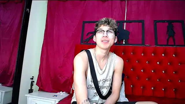  Thomas hot  online show from 02-22-25, 03:12