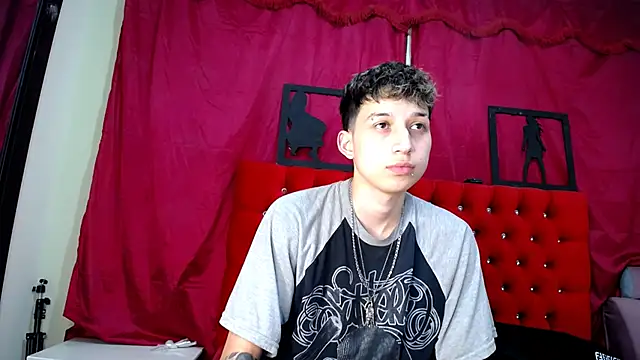  Thomas hot  online show from 03-14-25, 01:59