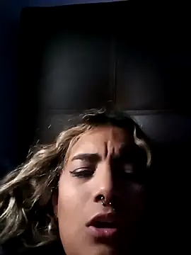 megan collins96 online show from 02-06-25, 08:56