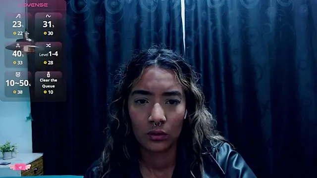 megan collins96 online show from 02-19-25, 07:27