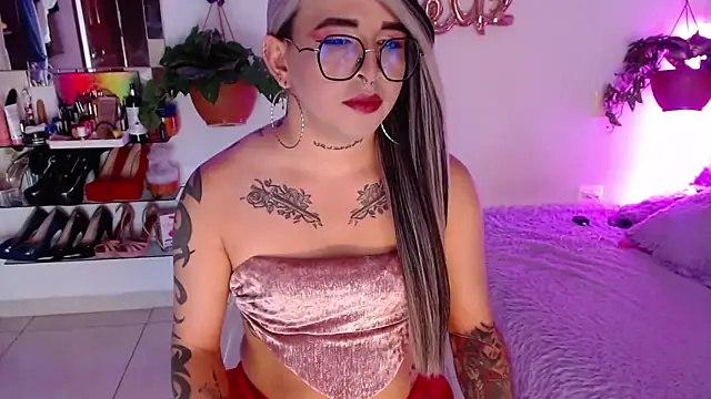 Laveneno ortiz07 online show from 10-04-25, 11:58