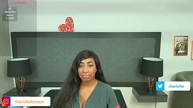 Snapshot of charlottebrowns_ chatting on 01-18-25, 12:36 charlottebrowns online show from 01-18-25, 12:36