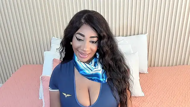 Snapshot of charlottebrowns_ chatting on 10-04-25, 12:36 charlottebrowns online show from 10-04-25, 12:36