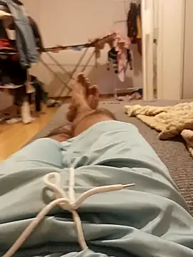 maleesa online show from 11-04-25, 03:44