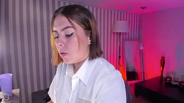 ArianaBaker online show from 01-08-25, 01:31