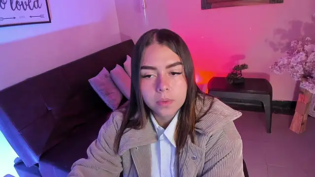 Snapshot of ArianaBaker chatting on 11-04-25, 02:38 ArianaBaker online show from 11-04-25, 02:38