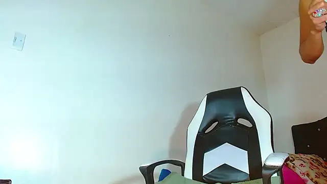 bellatrixx 69 online show from 01-03-25, 04:22