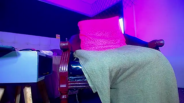 bellatrixx 69 online show from 12-04-25, 11:19