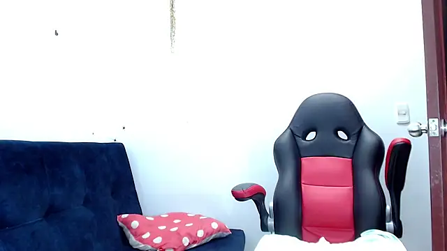 kaira sweet  online show from 12-04-24, 10:02