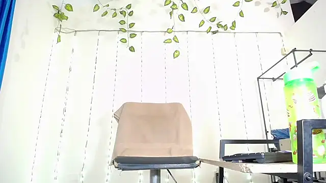 xmissinchesxx online show from 01-28-25, 04:08