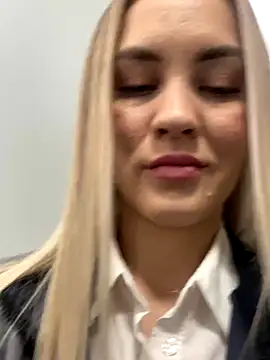 DreamGirl-777 online show from 12-02-24, 04:20