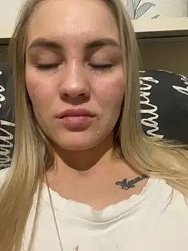 DreamGirl-777 online show from 12-06-24, 06:17