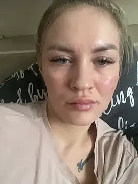 DreamGirl-777 online show from 12-23-24, 10:53