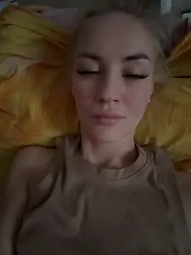 DreamGirl-777 online show from 12-18-25, 10:54