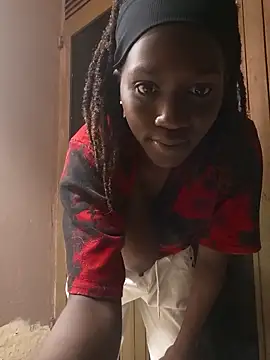 Swirly blac online show from 12-17-25, 07:03