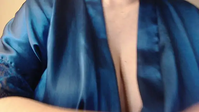 missdaniels online show from 03-11-25, 10:42