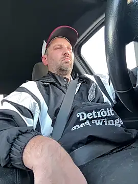 Snapshot of ryand12804 chatting on 12-27-24, 07:57 ryand12804 online show from 12-27-24, 07:57