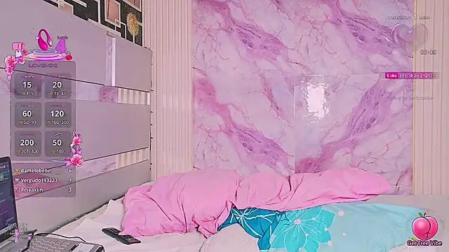 Snapshot of Loaysi chatting on 10-01-25, 07:09 Loaysi online show from 10-01-25, 07:09