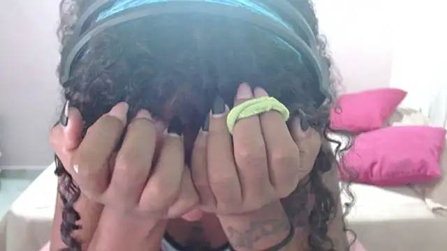 Snapshot of TiffanyRoouse chatting on 12-29-24, 11:18 TiffanyRoouse online show from 12-29-24, 11:18