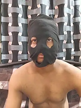 sexycouplemh09 online show from 05-17-26, 02:13
