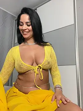 Snapshot of _adelle chatting on 03-15-25, 02:12  adelle online show from 03-15-25, 02:12