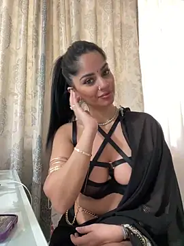 Snapshot of _adelle chatting on 03-22-25, 10:17  adelle online show from 03-22-25, 10:17