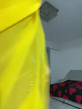 Snapshot of _adelle chatting on 10-25-25, 10:56  adelle online show from 10-25-25, 10:56