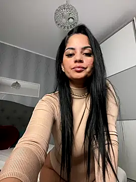  adelle online show from 11-19-25, 01:11