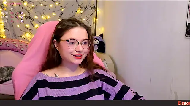 me  hanna online show from 01-25-25, 12:17