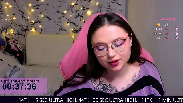 me  hanna online show from 02-28-25, 01:26