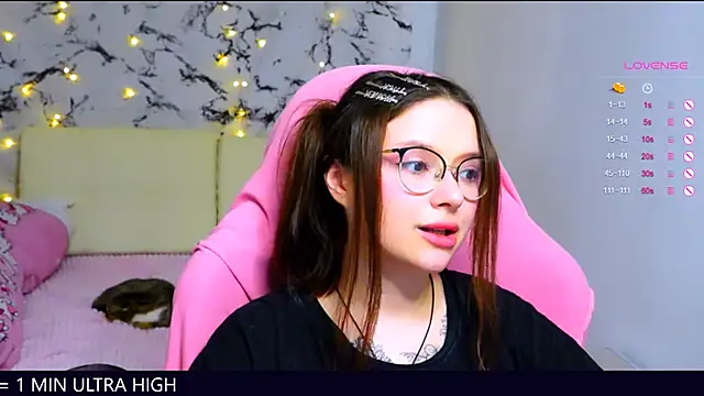 me  hanna online show from 03-10-25, 02:28