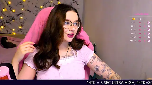 me  hanna online show from 03-17-25, 11:43