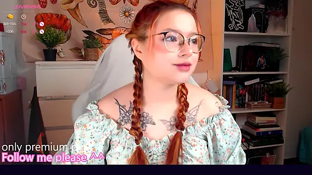 me  hanna online show from 11-28-25, 01:08