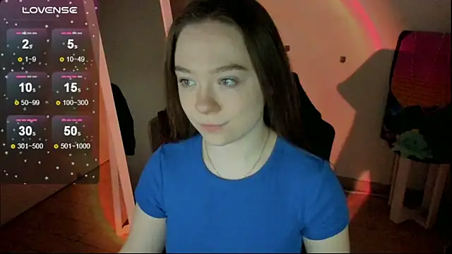 Snapshot of Florence_meow chatting on 11-22-25, 08:24 Florence meow online show from 11-22-25, 08:24