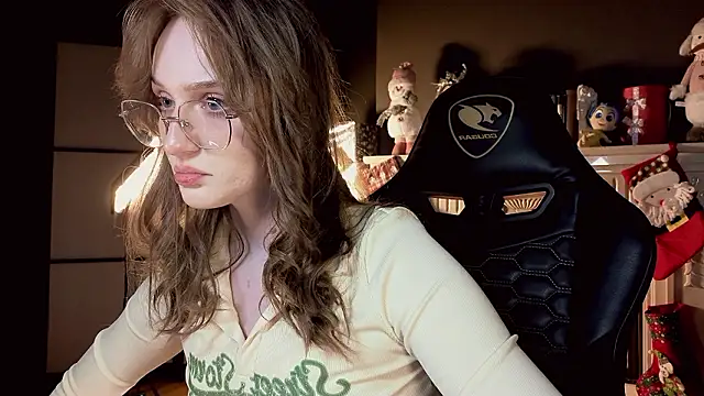 Snapshot of ELLIEJAY chatting on 12-01-24, 08:31 ELLIEJAY online show from 12-01-24, 08:31