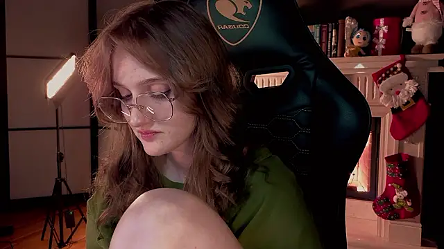 Snapshot of ELLIEJAY chatting on 12-02-24, 03:58 ELLIEJAY online show from 12-02-24, 03:58