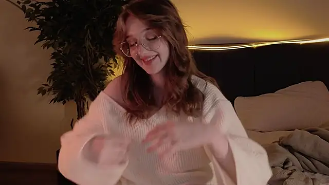 Snapshot of ELLIEJAY chatting on 12-06-24, 09:02 ELLIEJAY online show from 12-06-24, 09:02