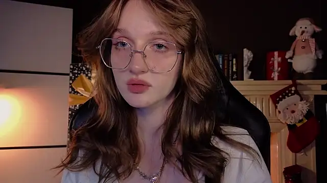 Snapshot of ELLIEJAY chatting on 12-12-24, 11:36 ELLIEJAY online show from 12-12-24, 11:36