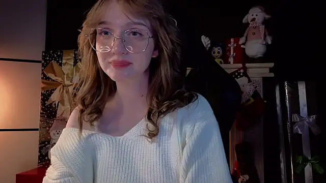 Snapshot of ELLIEJAY chatting on 12-15-24, 08:47 ELLIEJAY online show from 12-15-24, 08:47