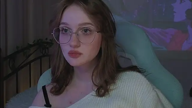 Snapshot of ELLIEJAY chatting on 01-13-25, 11:49 ELLIEJAY online show from 01-13-25, 11:49