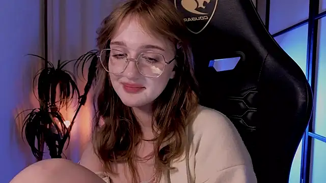 Snapshot of ELLIEJAY chatting on 01-23-25, 02:33 ELLIEJAY online show from 01-23-25, 02:33