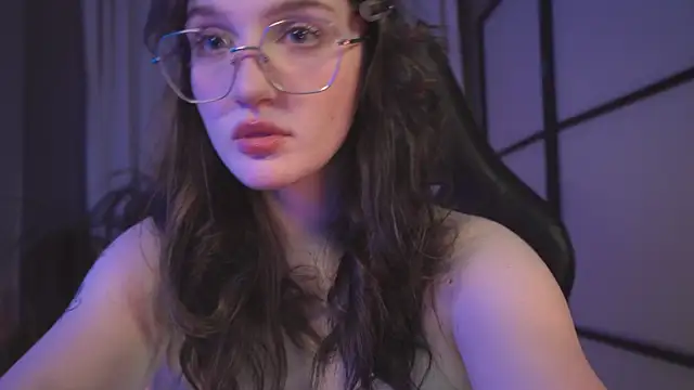 Snapshot of ELLIEJAY chatting on 02-07-25, 08:42 ELLIEJAY online show from 02-07-25, 08:42