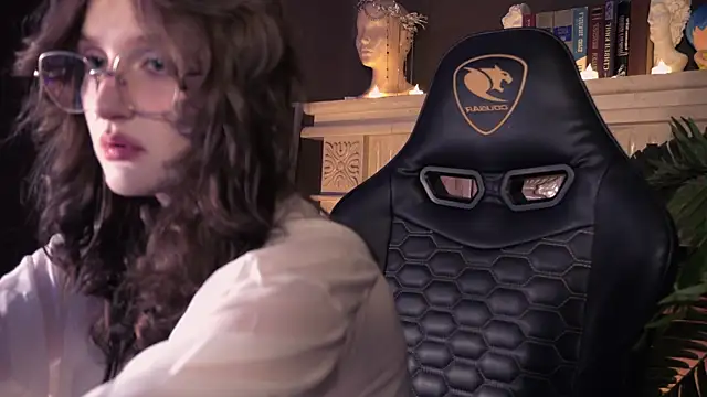 Snapshot of ELLIEJAY chatting on 02-09-25, 08:34 ELLIEJAY online show from 02-09-25, 08:34