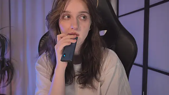 Snapshot of ELLIEJAY chatting on 02-23-25, 02:51 ELLIEJAY online show from 02-23-25, 02:51